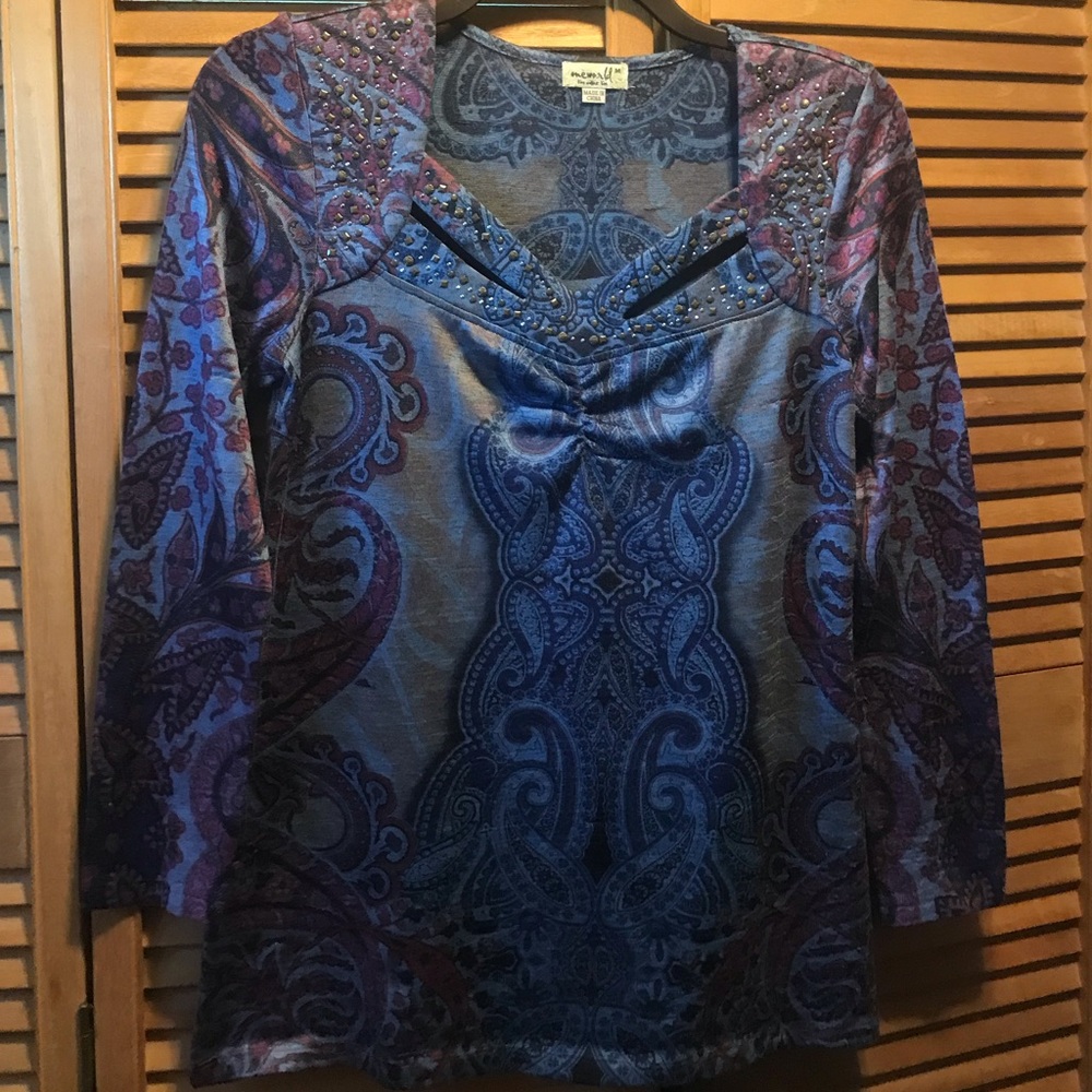 Emerald Graphics Design Top